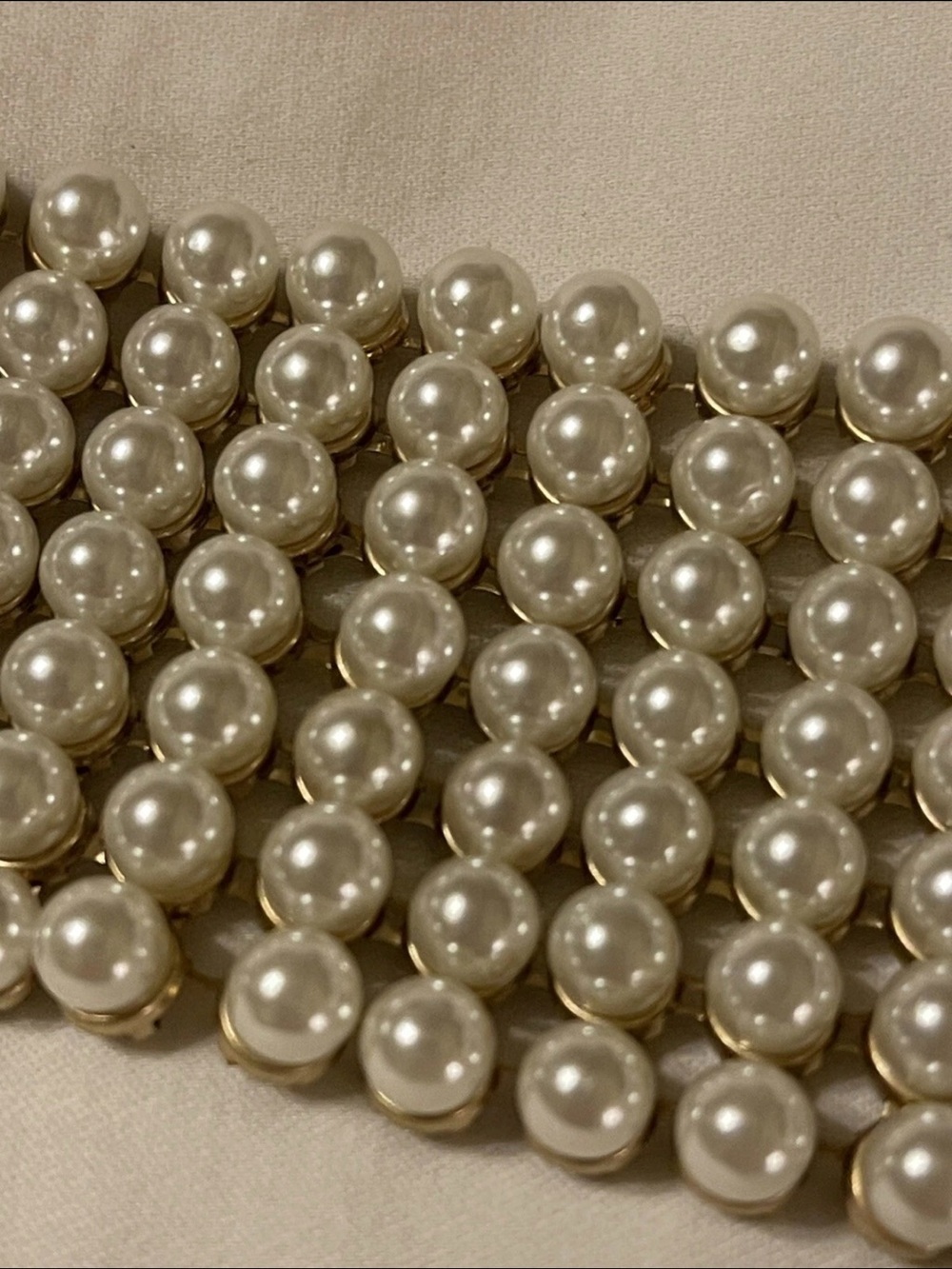 Plunder Pearl Cluster Bracelet - Cream and Gold - Lovely!